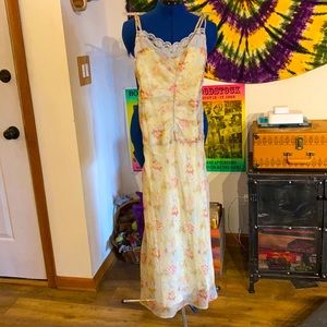 Saint Tropez silk floral dress size xs